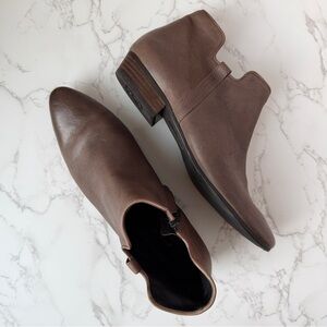 Paul Green Brown Leather Barnes Ankle Boots Minimalist Cutout Booties US 10 NWOT